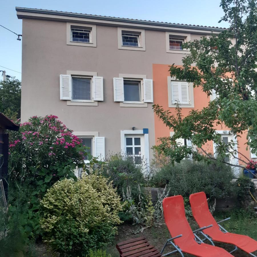 Orange Cube Apartment Рієка Екстер'єр фото